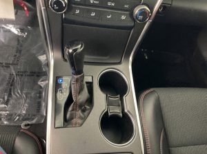 2017 Toyota Camry SE — thumbnail 12