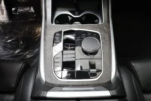 2023 BMW X7 — thumbnail 14