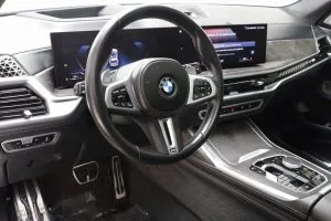 2023 BMW X7 — thumbnail 9