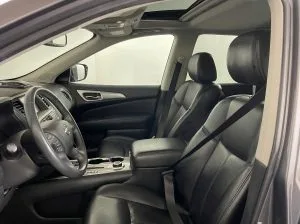 2017 Nissan Pathfinder SL — thumbnail 7